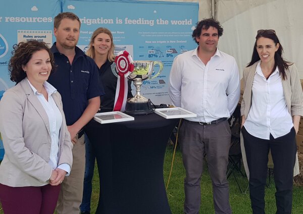 PM visits IrrigationNZ winning site at Hawkes Bay A&P Show